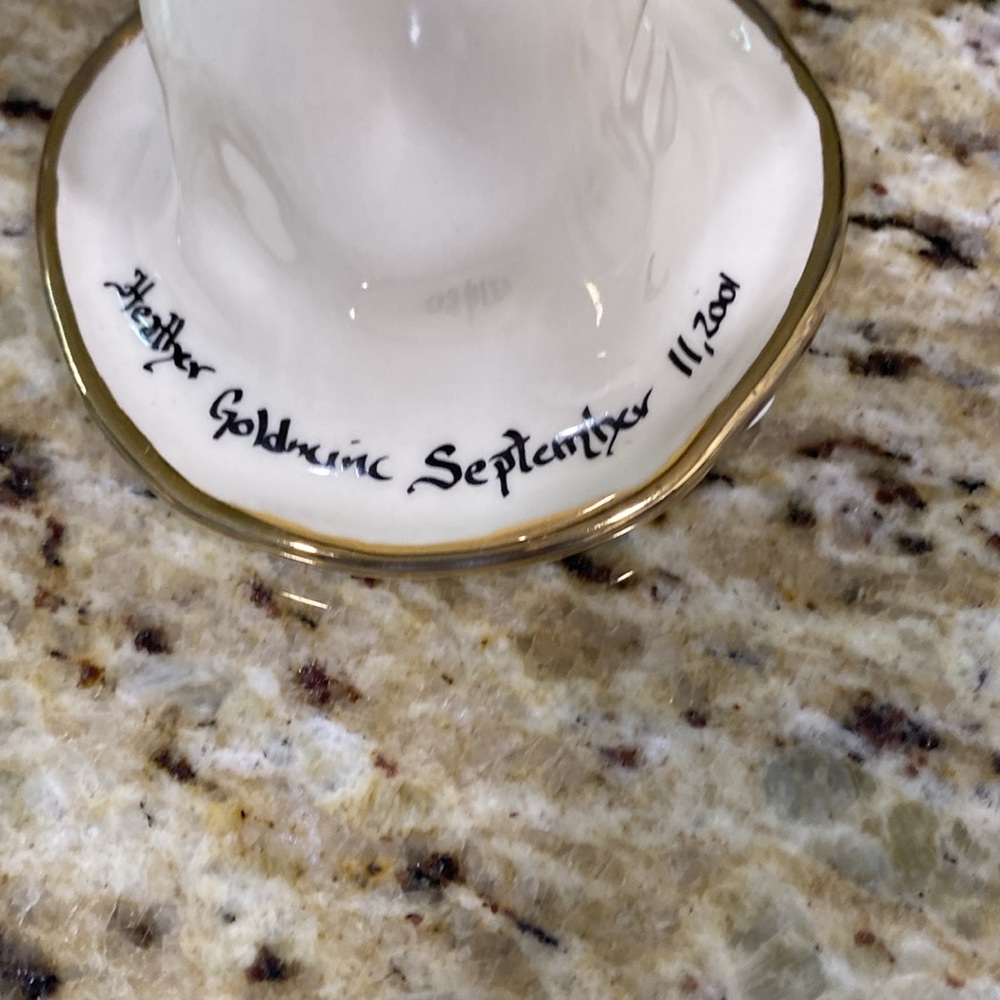 Vintage 2001 Blue Skies Love Angel - Picture 12 of 16